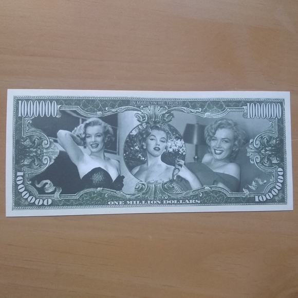 Meet your Posher, Holly - Picture 6 of 6